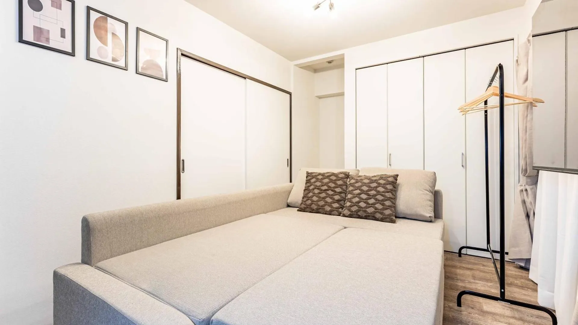 River Side Namba 301 Osaka Apartment